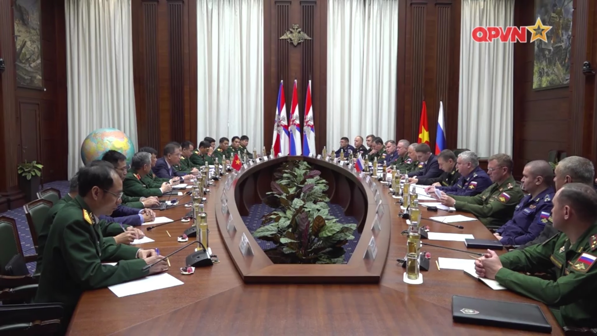 Thúc đẩy hợp tác quốc phòng Việt Nam - Liên bang Nga