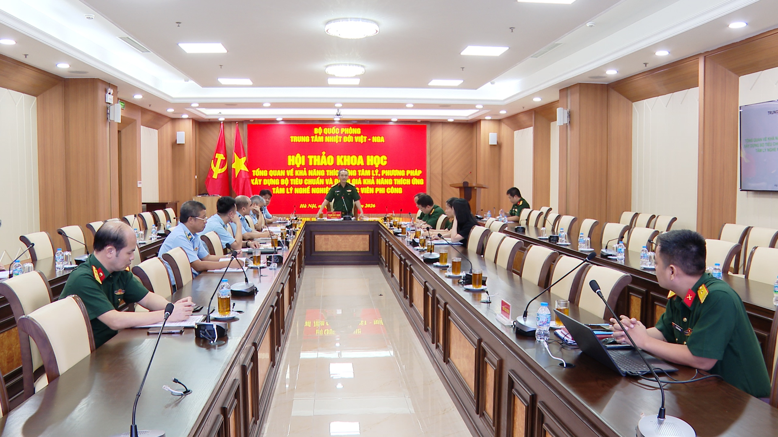 Hội thảo về khả năng thích ứng tâm lý nghề nghiệp cho học viên phi công quân sự