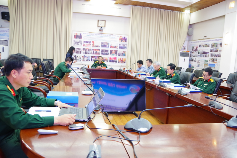 Nghiệm thu nhiệm vụ KH&CN cấp Trung tâm về xây dựng quy trình xử lý nước thải nhiễm xăng dầu bằng công nghệ màng vi sinh 
