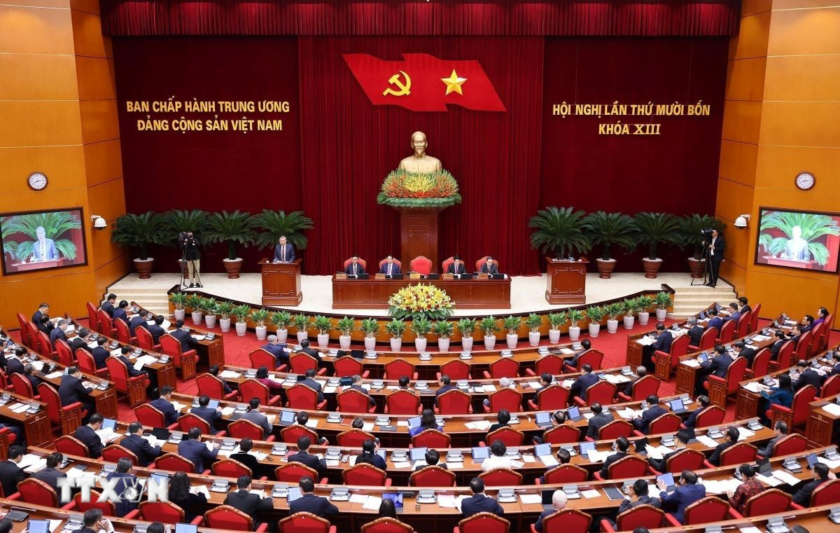 Thông báo Hội nghị lần thứ 14 Ban Chấp hành Trung ương Đảng khóa XIII