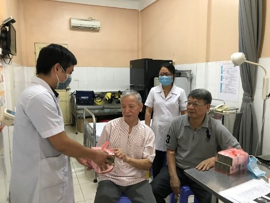 Hiệu quả hỗ trợ điều trị phì đại lành tính tuyến tiền liệt  của chế phẩm Tavinga bào chế từ tằm dâu